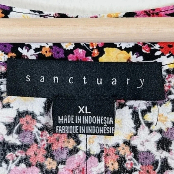 Sanctuary Craft Sleeveless Floral-Print Top - Picture 12 of 16